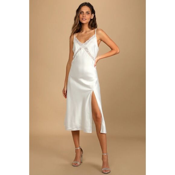 Lulu's Dresses & Skirts - Lulu's Showing Up Elegance Satin Lace Midi Dress White Size Large